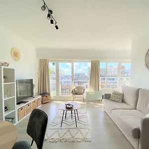 Appartement O'stay Met Parking 50m Zeedijk, Ostende